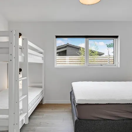 Amazing In With Kitchen